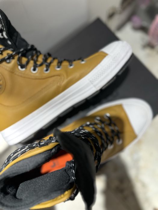 Кожени кецове converse водоусточиви