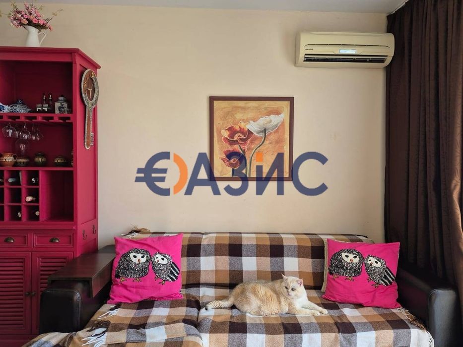 Продава се Двустаен апартамент в к.к. Слънчев бряг - 55 кв.м за 1882 €/кв.м - Снимка #4