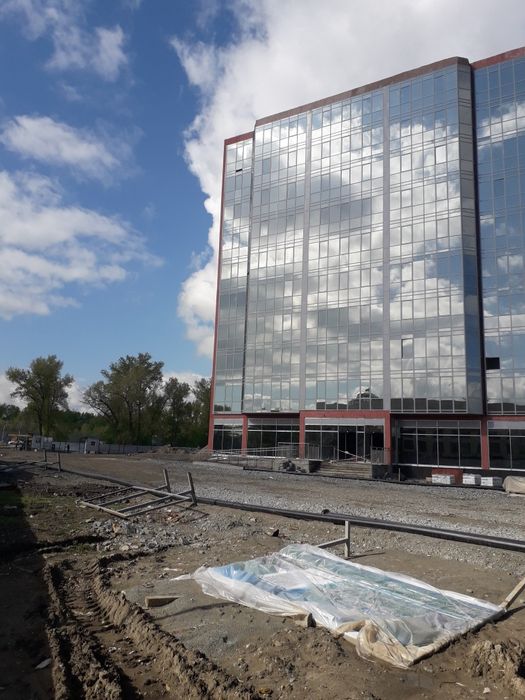 Алюминиевые витражи,двери,окна.