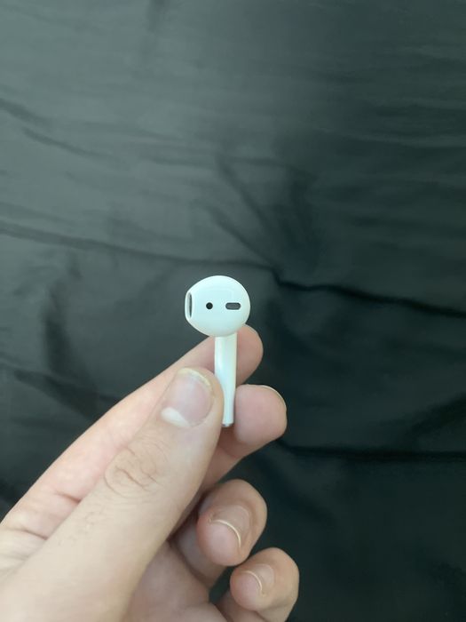 Air pods 2 utilizate de cateva ori