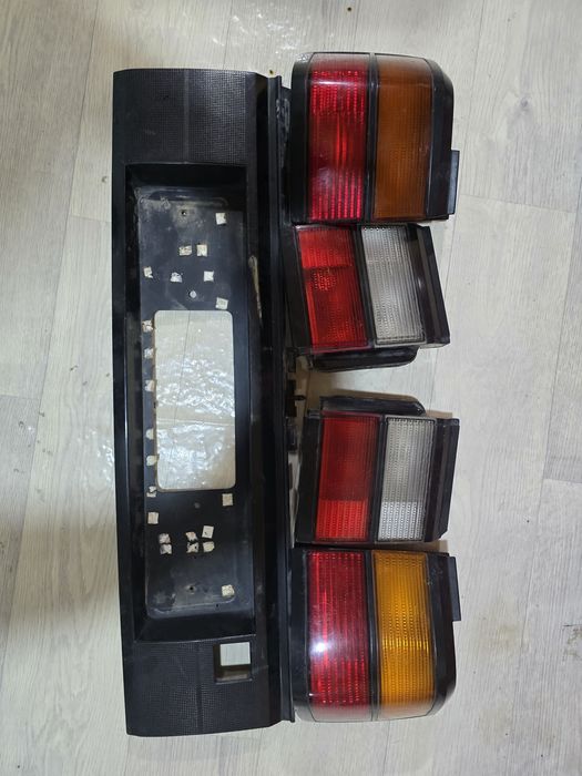 Продам задние фонари пассат б3 седан