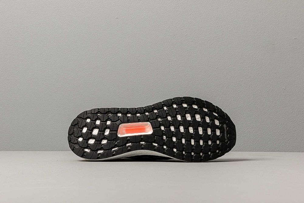 Adidas UltraBoost 19 «Trace Cargo»
