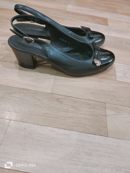 Продам туфли, черные