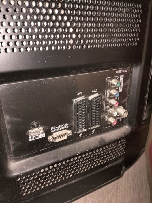 Продам телевизор