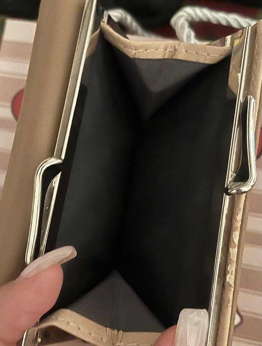 Продаю Кошелек.