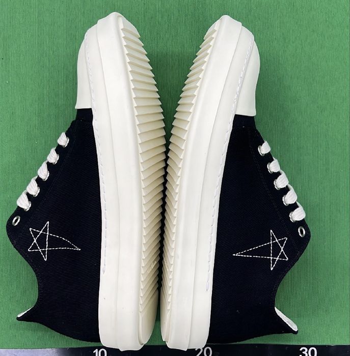 Adidasi Rick Owens marimea 42