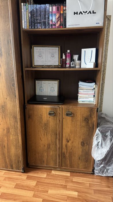 Продам мебель от INDIANA