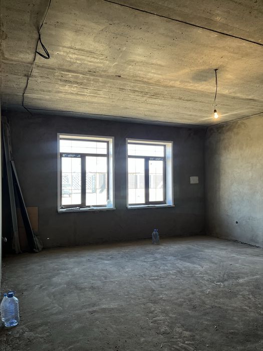 Продам дом в черновой отделке