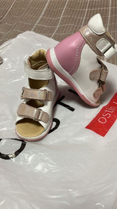 Продам ортопедические сандали