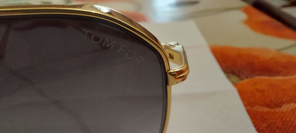 Ochelari de soare Tom Ford originali.