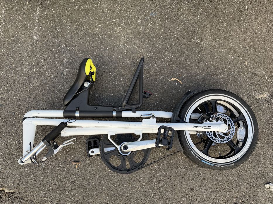 Bicicleta pliabila marca Strida adusa din Germania
