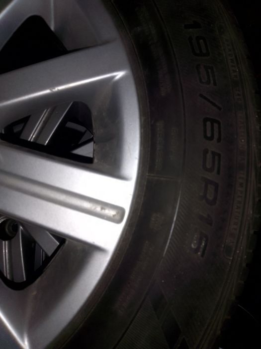 Джанти с гуми за VW 15 цола 5x112
