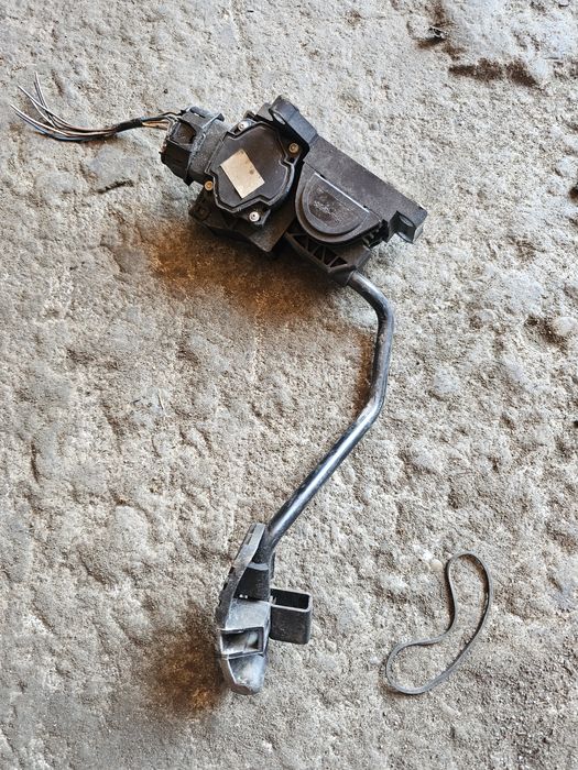 Pedala acceleratie 0281002379 Fiat Albea 1 (facelift) (2004 - 2012) 1.4 benzina
