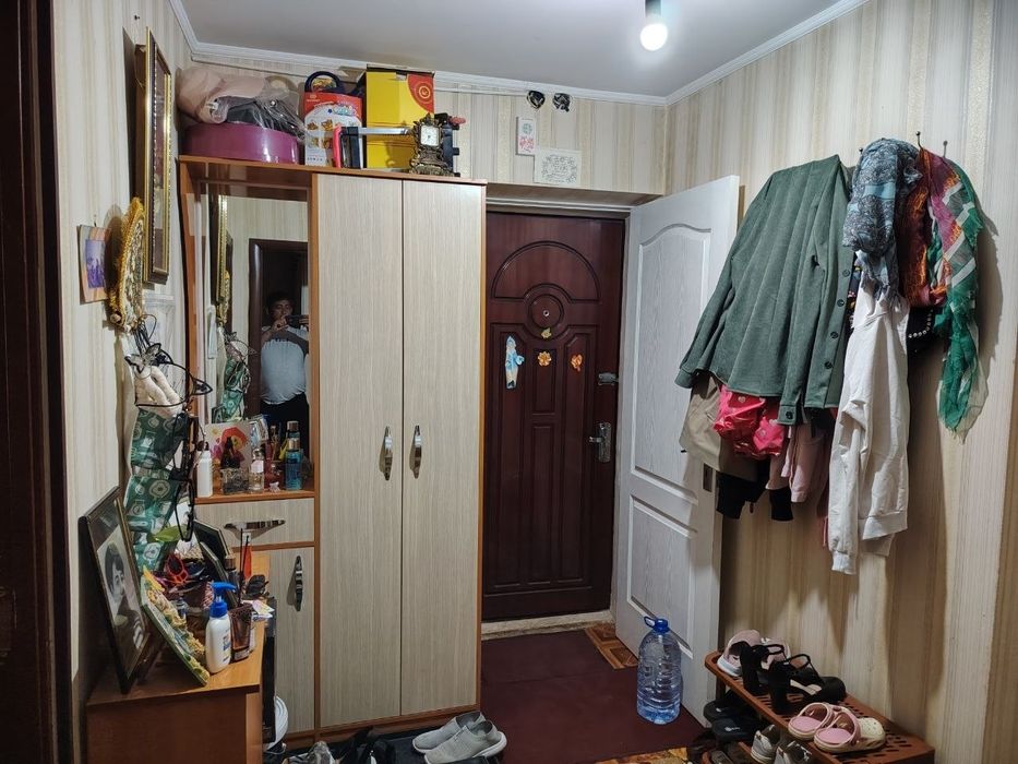 1. Мирзо улугбекский Буз 2, 3/3/4 кирпич .
Буз 2,  кирпичный дом 
3/3/