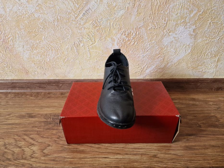 Ботинки женские осенние