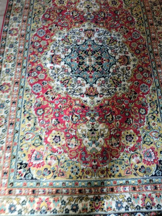 Продам натуральный шерстяной ковер