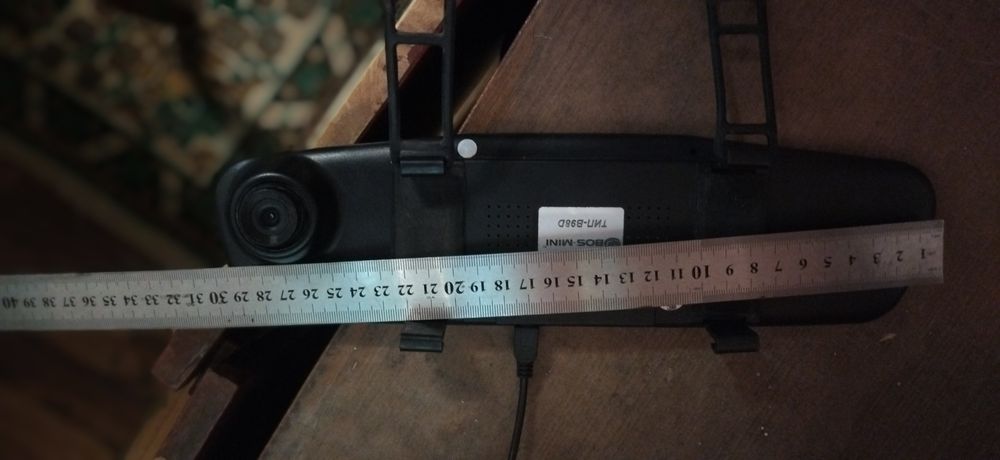 Зеркало заднего вида регистратор