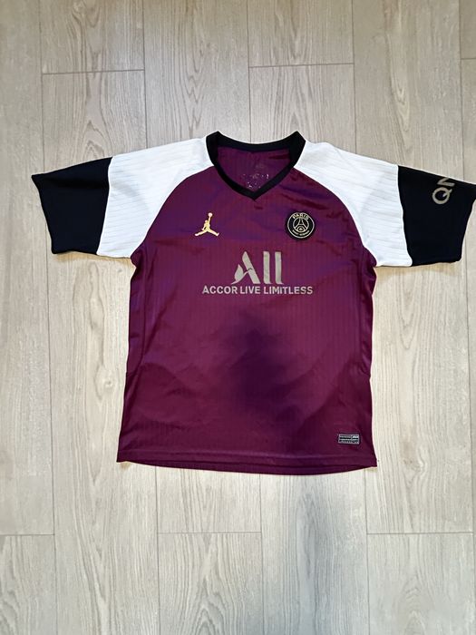 Tricou Neymar Jr. Marimea 176 Cm