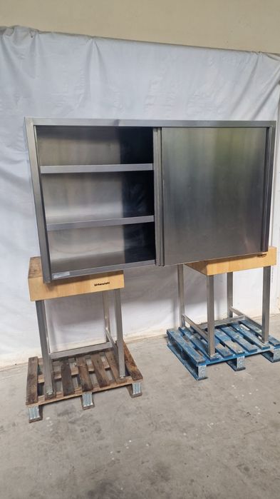 Продавам немски шкаф/рафт за стена от неръждаема стомана