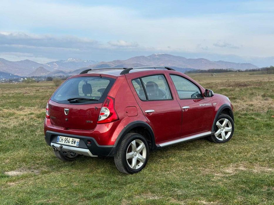 Vând Dacia Sandero Stepway 2012