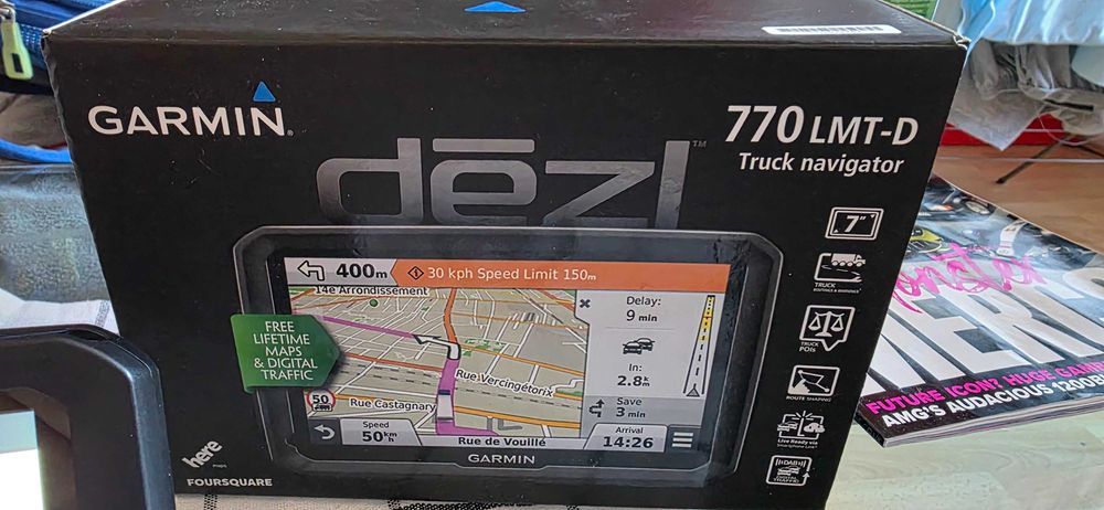 Навигация за камион Garmin Dezl 770 7 инча карти за цяла Европа и Турция пълен комплект