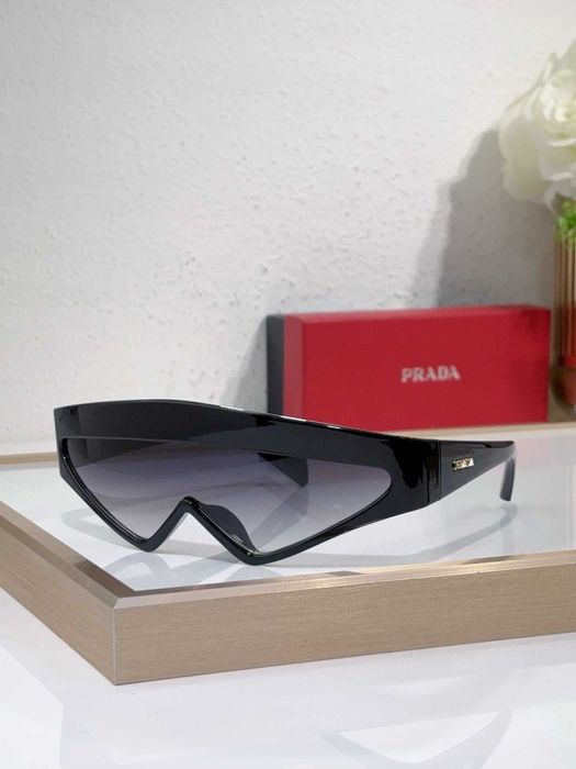 Ochelari de soare Prada Lentile Polarizate, Protectie UV400