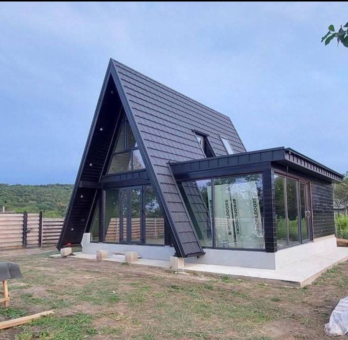 Facem căsuțe pe comanda clientului 55 mp