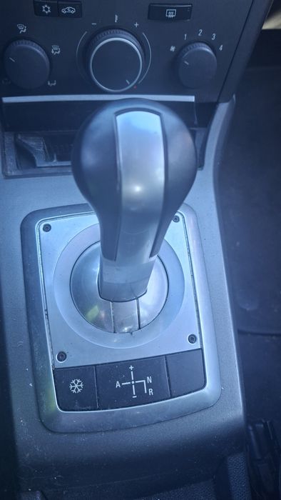OPEL Astra 2005 — imagine 4