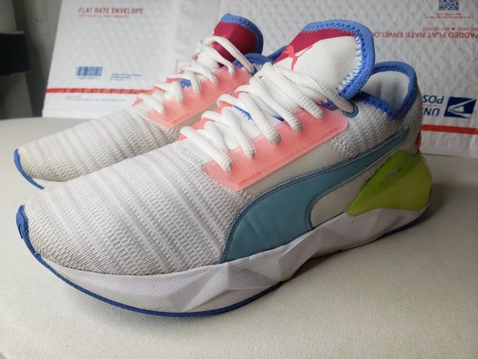 Дамски маратонки Puma plasmic 37