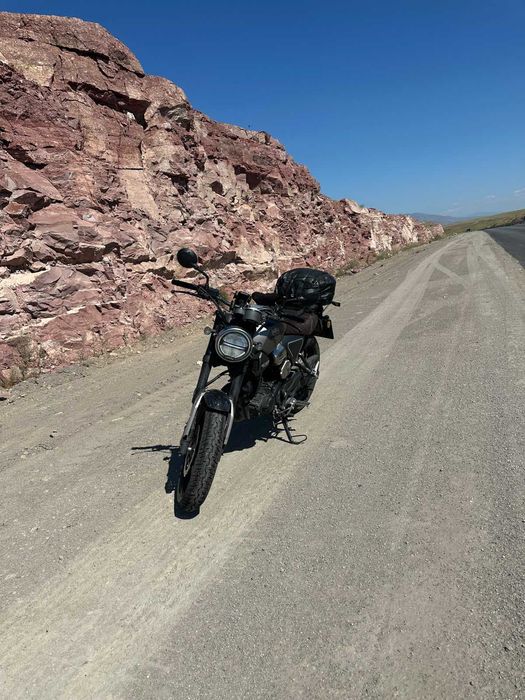 Мотоцикл honda ss 190