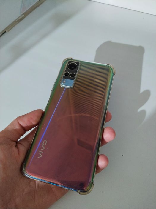 телефон Vivo y53s