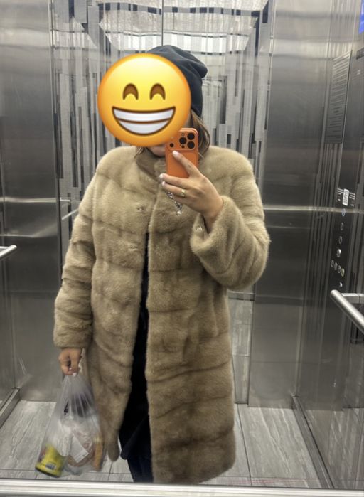 Продам норковую шубу
