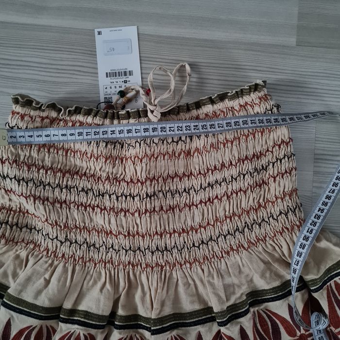 Fustă superbă Zara