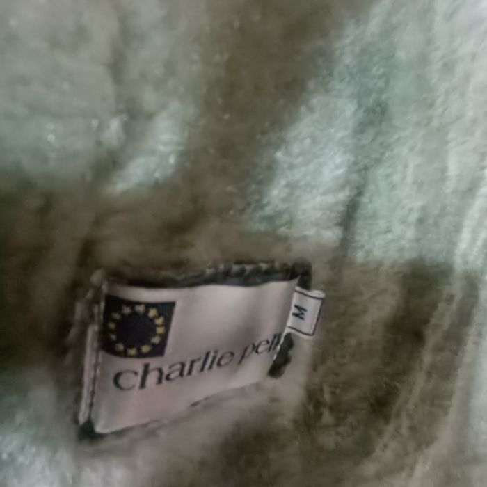 Продам дубленку женскую