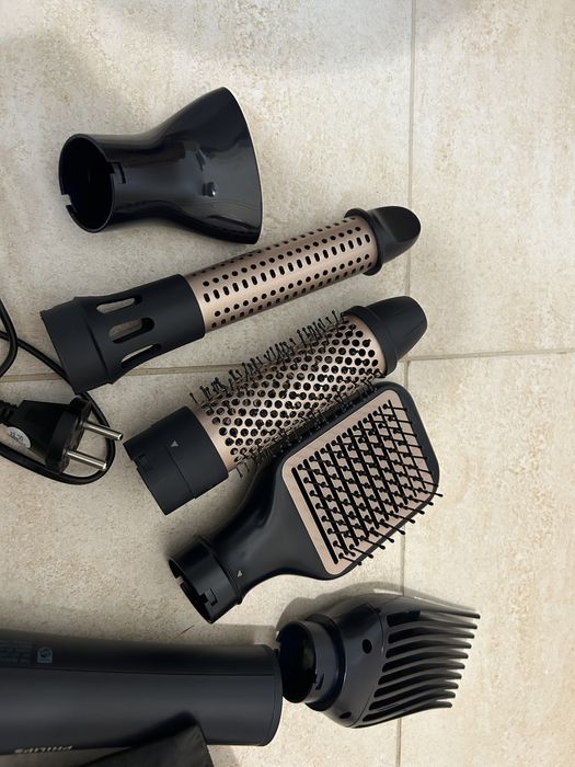 Perie cu aer cald seria 5000-noua garantie pana in 2027