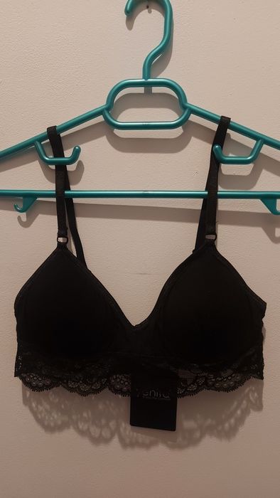 Bustiere din bambus noi cu eticheta mărime S/M