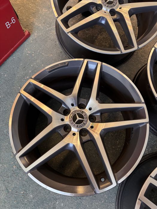 Оригинални джанти 19 цола Mercedes amg