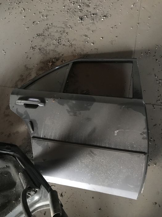 Kuzof detallari Mers W124