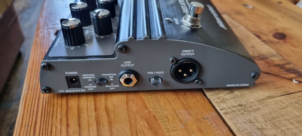 Басовый приамп Hartke