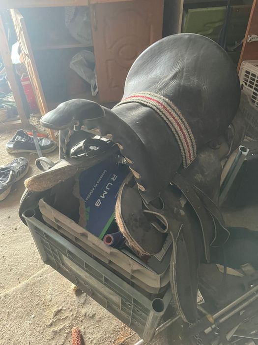 Седло офицерское в хорошем состоянии