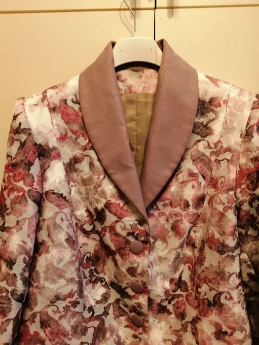 Sacou făcut pe comanda