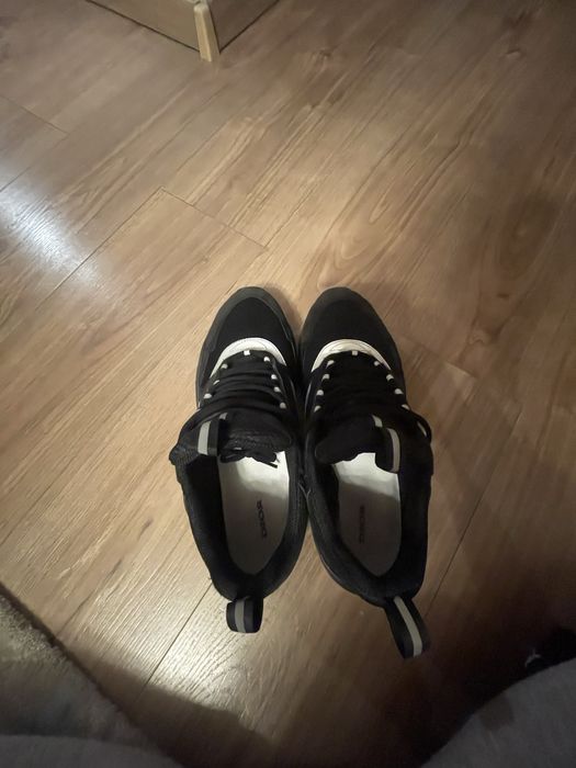 Vand urgent dior b22 marimea 44