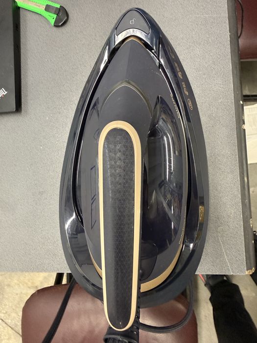Vand statie de calcat Philips