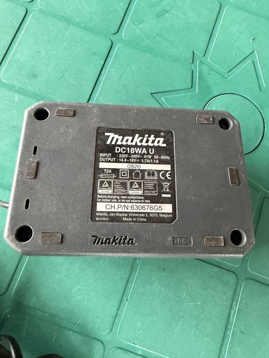 MAKITA G DC18WA Зарядно устройство
