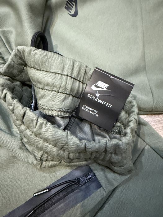 Мъжко ново спортно долнище Nike - Dri-Fit,зелено! Lн