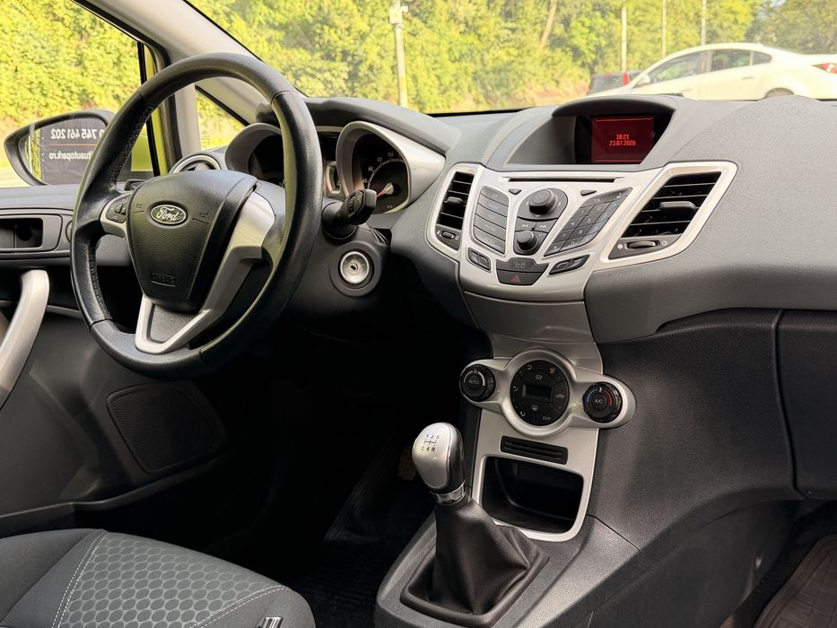 Ford Fiesta  benzina si in Rate