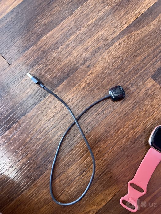 Новые часы fitbit