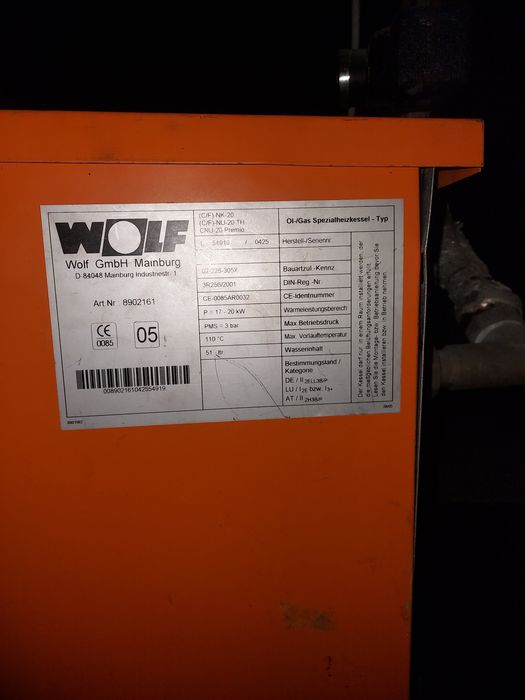 Cazan Wolf pe ulei/gaz, 17–20 kW, stare foarte bună