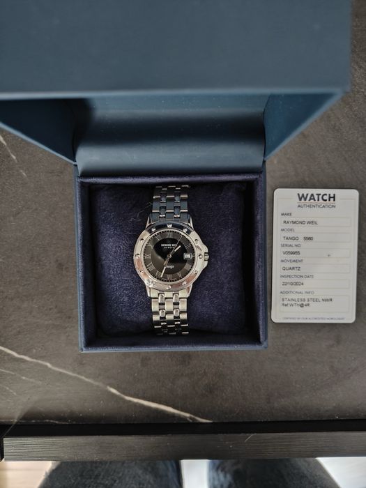 Часовник Raymond Weil Tango