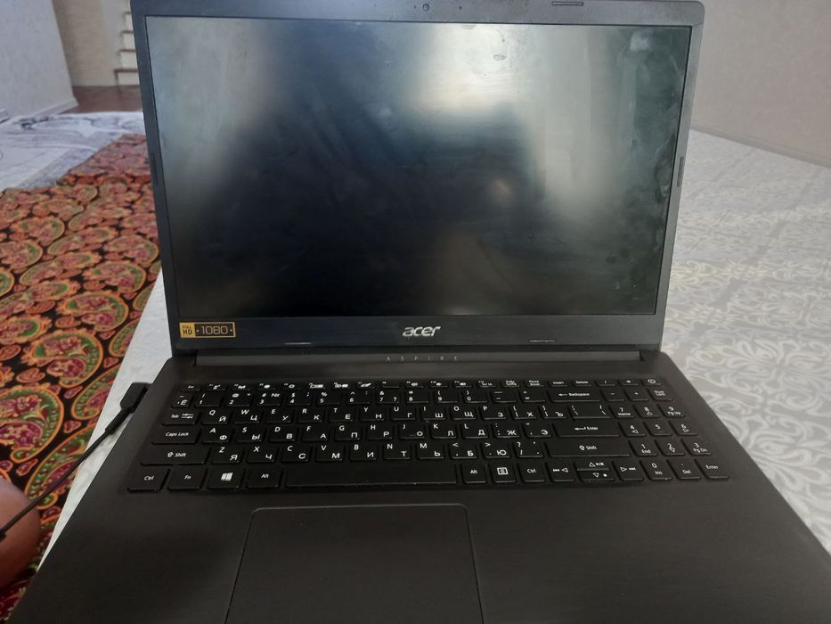 Кампютер сатылады